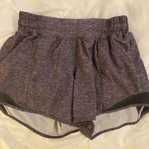 Lulu Lemon hotty hot grey shorts with mesh!